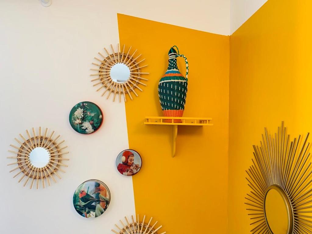 Chez Dede Macrame, Les Halles Et Le Coeur Setois ! 세테 외부 사진