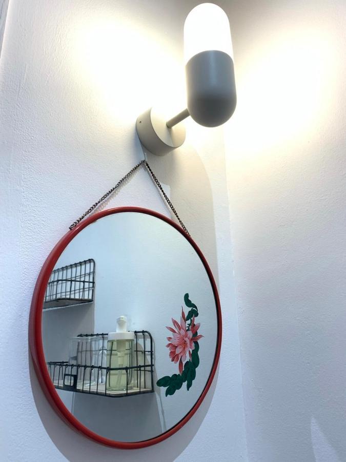 Chez Dede Macrame, Les Halles Et Le Coeur Setois ! 세테 외부 사진